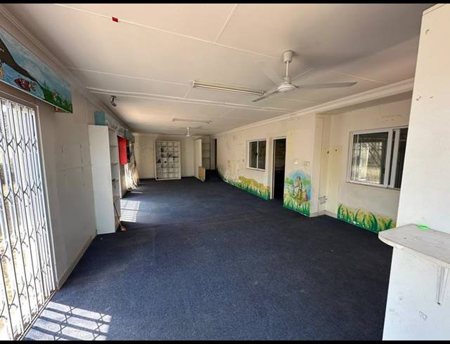 BUSINESS PROPERTY TO RENT IN PRIMROSE HILL